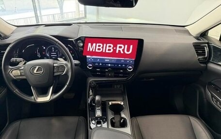 Lexus NX, 2022 год, 4 250 000 рублей, 34 фотография