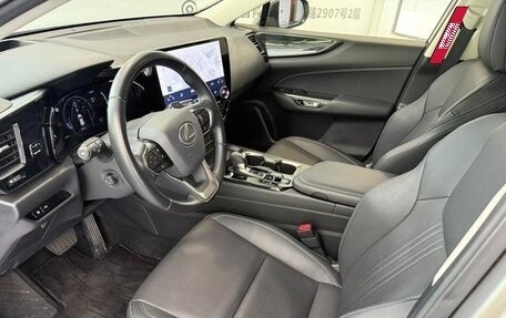 Lexus NX, 2022 год, 4 250 000 рублей, 33 фотография