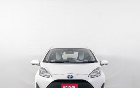 Toyota Aqua I, 2020 год, 1 379 000 рублей, 2 фотография