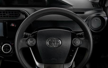 Toyota Aqua I, 2020 год, 1 379 000 рублей, 16 фотография
