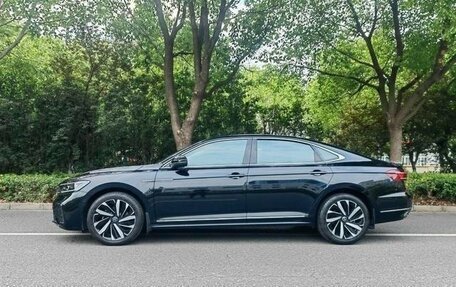 Volkswagen Passat B8 рестайлинг, 2021 год, 2 180 000 рублей, 7 фотография