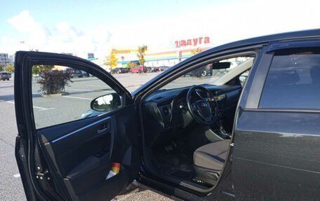 Toyota Corolla, 2017 год, 1 680 000 рублей, 2 фотография
