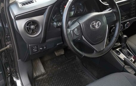 Toyota Corolla, 2017 год, 1 680 000 рублей, 3 фотография
