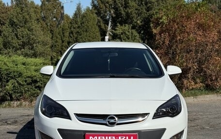 Opel Astra J, 2013 год, 1 200 000 рублей, 1 фотография