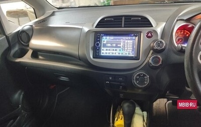 Honda Fit III, 2010 год, 650 000 рублей, 1 фотография