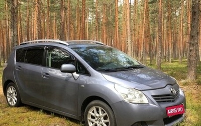 Toyota Verso I, 2010 год, 850 000 рублей, 1 фотография