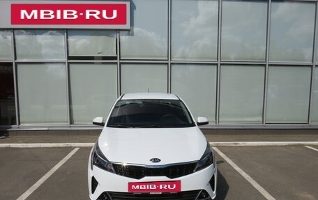 KIA Rio IV, 2020 год, 1 620 000 рублей, 8 фотография