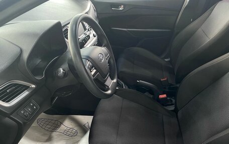 Hyundai Solaris II рестайлинг, 2019 год, 1 310 000 рублей, 15 фотография