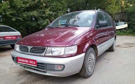 Mitsubishi Space Wagon III, 1996 год, 167 000 рублей, 1 фотография