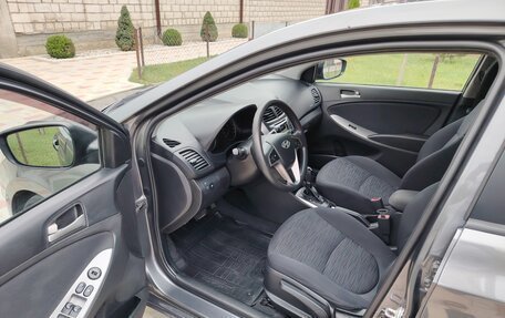 Hyundai Solaris II рестайлинг, 2014 год, 1 000 000 рублей, 6 фотография