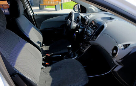 Chevrolet Aveo III, 2013 год, 478 920 рублей, 10 фотография