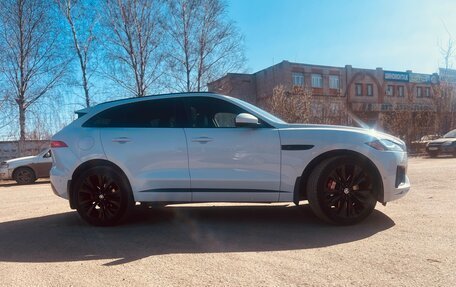 Jaguar F-Pace, 2018 год, 3 300 000 рублей, 3 фотография