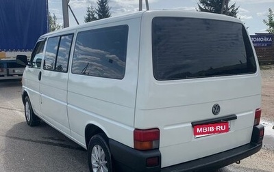 Volkswagen Transporter T4, 2000 год, 830 000 рублей, 1 фотография