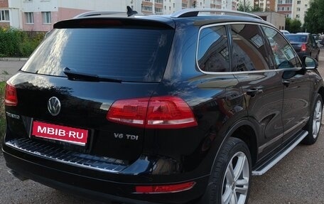 Volkswagen Touareg III, 2012 год, 2 400 000 рублей, 1 фотография