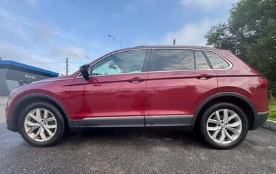 Volkswagen Tiguan II, 2018 год, 2 250 000 рублей, 1 фотография