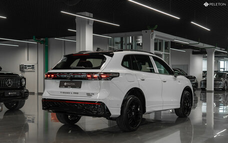 Volkswagen Tiguan, 2025 год, 4 800 000 рублей, 4 фотография