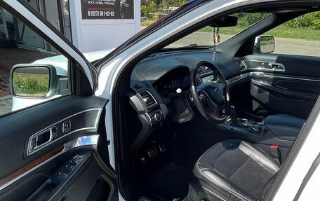 Ford Explorer VI, 2016 год, 2 950 000 рублей, 12 фотография