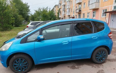Honda Fit III, 2009 год, 640 000 рублей, 3 фотография