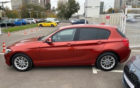 BMW 1 серия, 2018 год, 2 300 000 рублей, 3 фотография