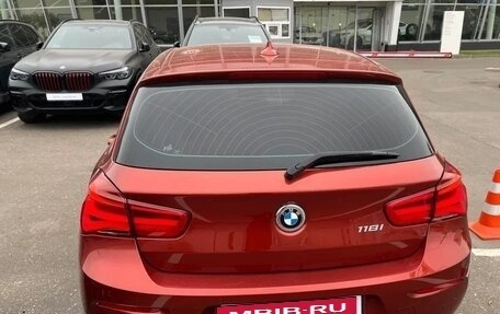 BMW 1 серия, 2018 год, 2 300 000 рублей, 5 фотография