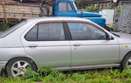 Nissan Bluebird X, 1992 год, 105 000 рублей, 2 фотография