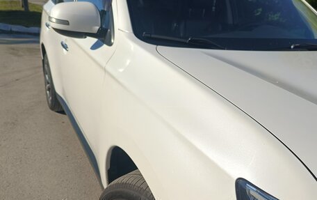 Mitsubishi Outlander III рестайлинг 3, 2012 год, 1 499 000 рублей, 12 фотография