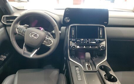 Lexus LX, 2025 год, 23 000 000 рублей, 5 фотография