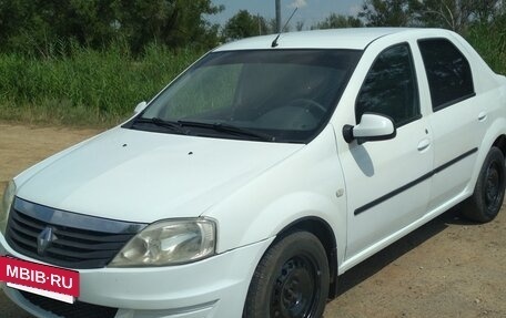 Renault Logan I, 2013 год, 330 000 рублей, 4 фотография