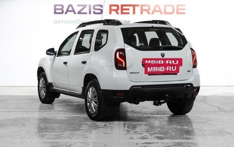 Renault Duster I рестайлинг, 2017 год, 990 000 рублей, 8 фотография