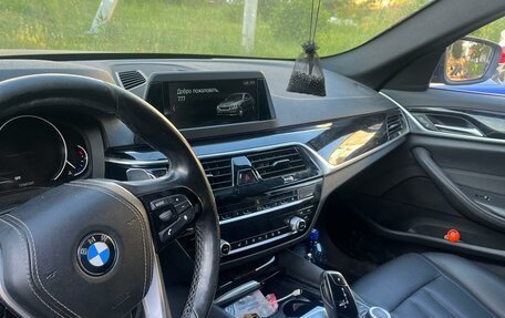 BMW 5 серия, 2018 год, 1 950 000 рублей, 2 фотография