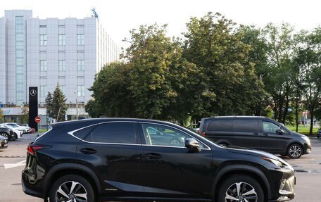 Lexus NX I, 2018 год, 3 200 000 рублей, 4 фотография