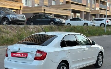Skoda Rapid I, 2014 год, 950 000 рублей, 3 фотография