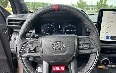 Toyota Tacoma, 2025 год, 7 000 000 рублей, 5 фотография