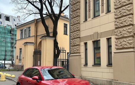 Porsche Macan I рестайлинг, 2017 год, 3 200 000 рублей, 2 фотография
