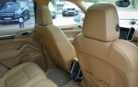 Porsche Cayenne III, 2013 год, 2 489 000 рублей, 18 фотография
