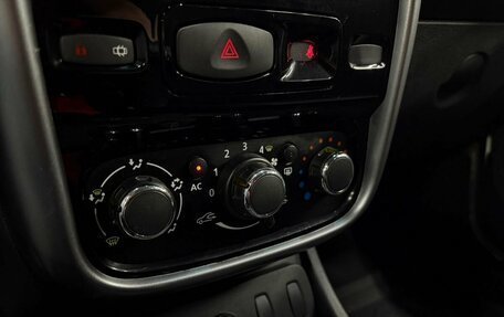 Renault Duster I рестайлинг, 2013 год, 989 000 рублей, 15 фотография