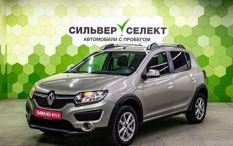 Renault Sandero II рестайлинг, 2017 год, 950 000 рублей, 1 фотография