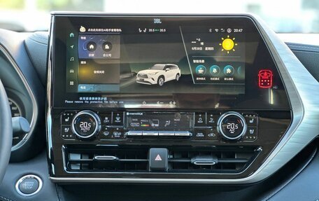 Toyota Highlander, 2025 год, 5 250 000 рублей, 19 фотография