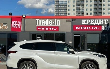 Toyota Highlander, 2025 год, 5 250 000 рублей, 17 фотография