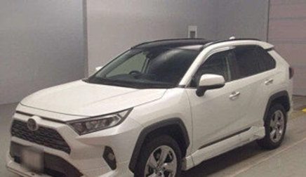 Toyota RAV4, 2022 год, 2 840 000 рублей, 1 фотография