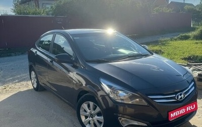 Hyundai Solaris II рестайлинг, 2016 год, 950 000 рублей, 1 фотография