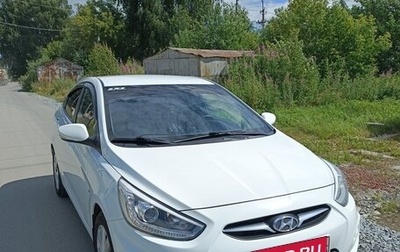 Hyundai Solaris II рестайлинг, 2013 год, 850 000 рублей, 1 фотография