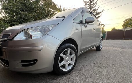 Mitsubishi Colt VI рестайлинг, 2003 год, 450 000 рублей, 1 фотография
