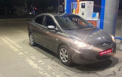 Hyundai Solaris II рестайлинг, 2011 год, 720 000 рублей, 1 фотография