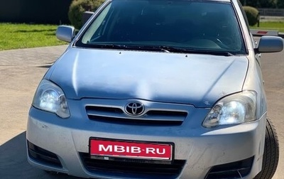 Toyota Corolla, 2004 год, 1 фотография