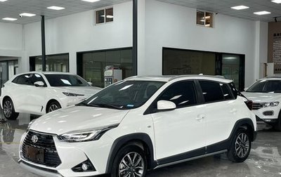 Toyota Yaris XP150 рестайлинг, 2021 год, 1 600 000 рублей, 1 фотография