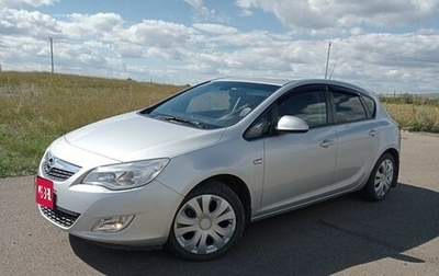 Opel Astra J, 2011 год, 750 000 рублей, 1 фотография