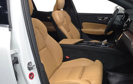 Volvo S60 III, 2022 год, 2 980 065 рублей, 11 фотография