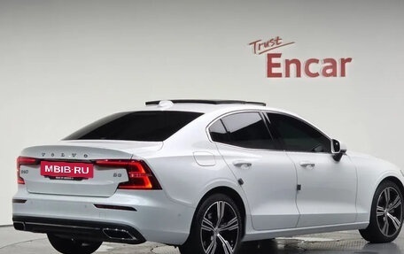 Volvo S60 III, 2022 год, 2 980 065 рублей, 4 фотография