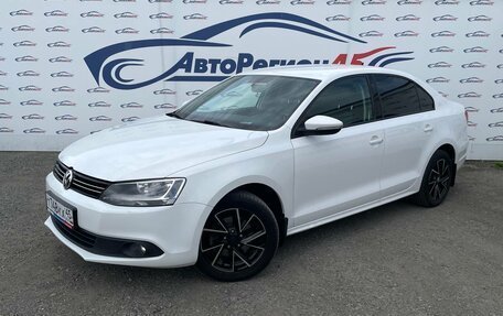 Volkswagen Jetta VI, 2014 год, 990 000 рублей, 3 фотография